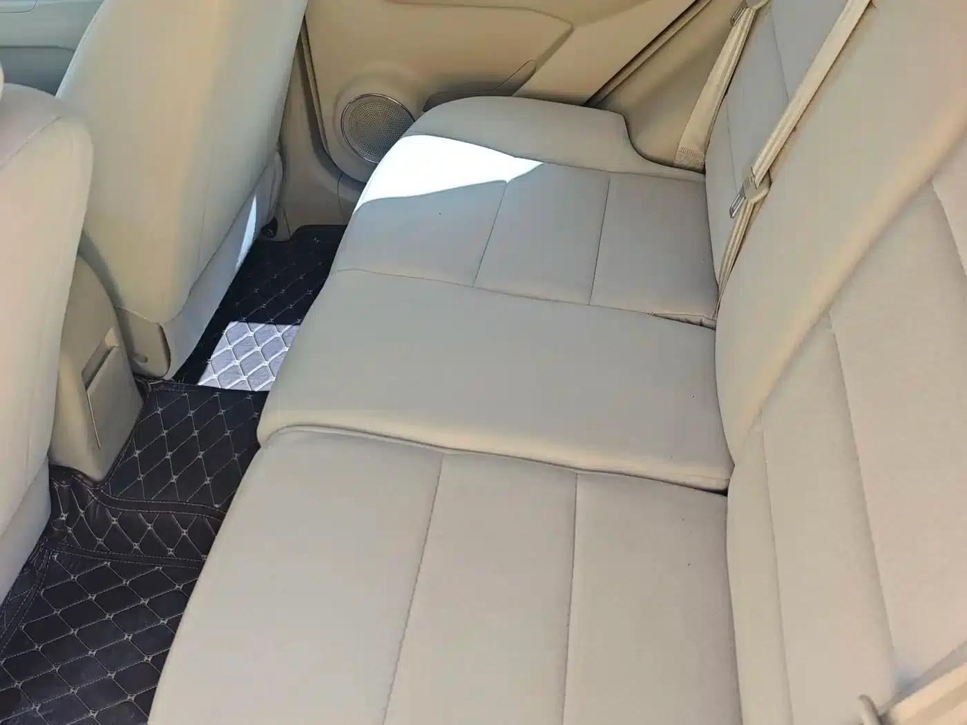 Beijing Automotive E-Series 2013 Hatchback 1.5L Manual Comfort Edition — миниатюра 6