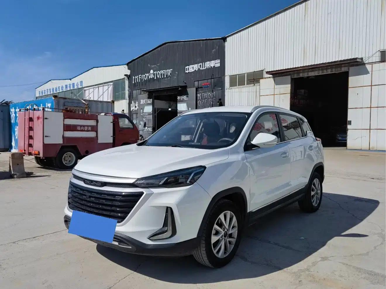 Beijing X3 2019 1.5T CVT Glory Edition — миниатюра 1