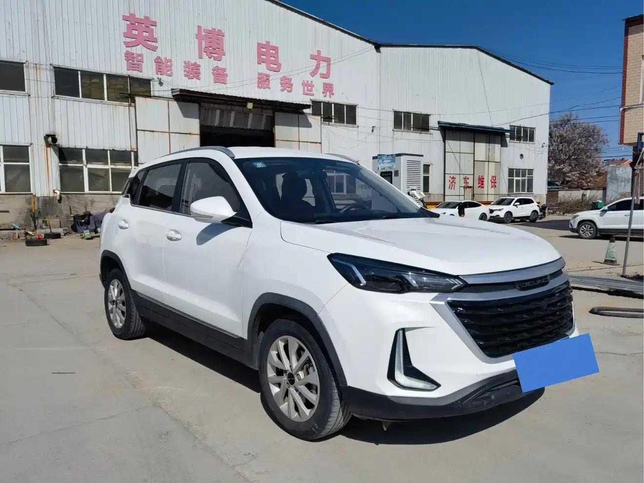 Beijing X3 2019 1.5T CVT Glory Edition — миниатюра 3