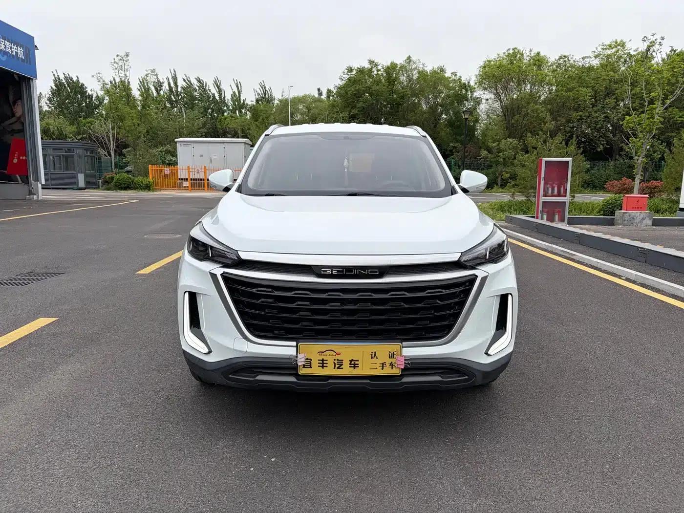 Beijing X3 2019 1.5T Manual Glory Edition — миниатюра 2