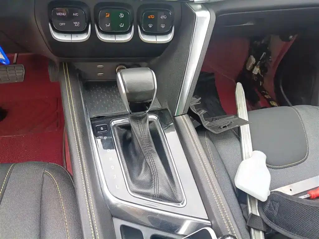 Beijing X3 2019 1.5L Automatic Glory Edition — миниатюра 14