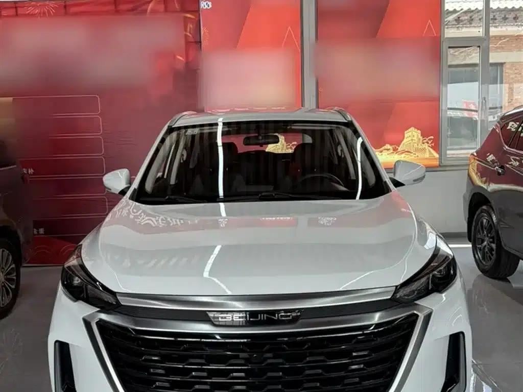 Beijing X3 2019 1.5T Manual Glory Edition — миниатюра 3