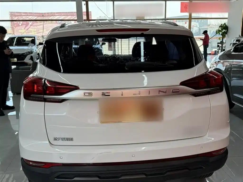 Beijing X3 2019 1.5T Manual Glory Edition — миниатюра 6