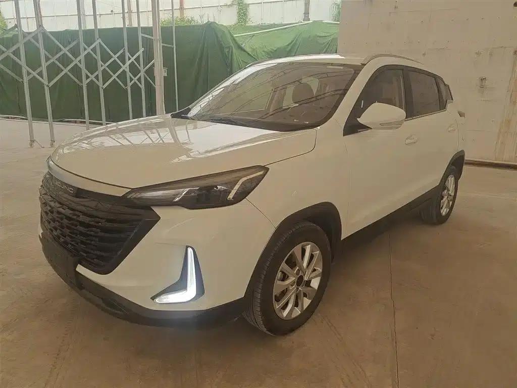 Beijing X3 2021 1.5T CVT Glory Edition — миниатюра 3