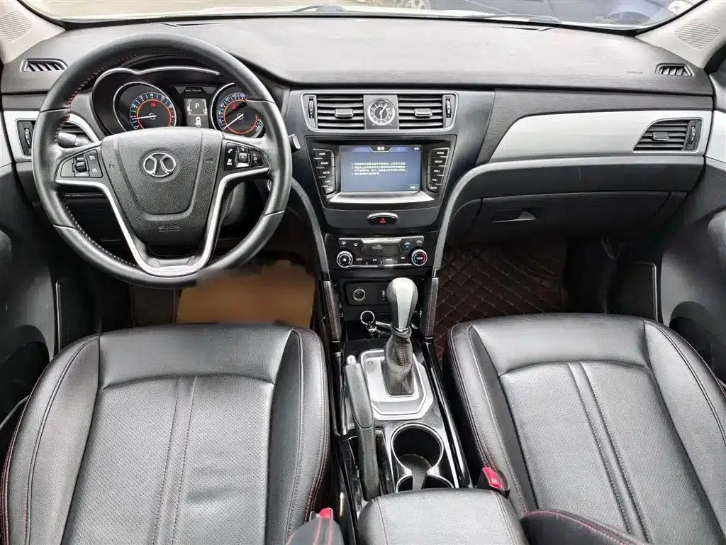Senova X55 2016 1.5T CVT Elite Edition — миниатюра 13