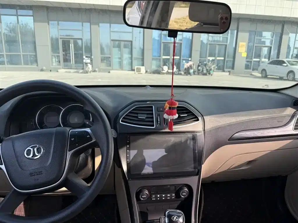 2013 Senova D70 2.0T Comfort Edition — миниатюра 5