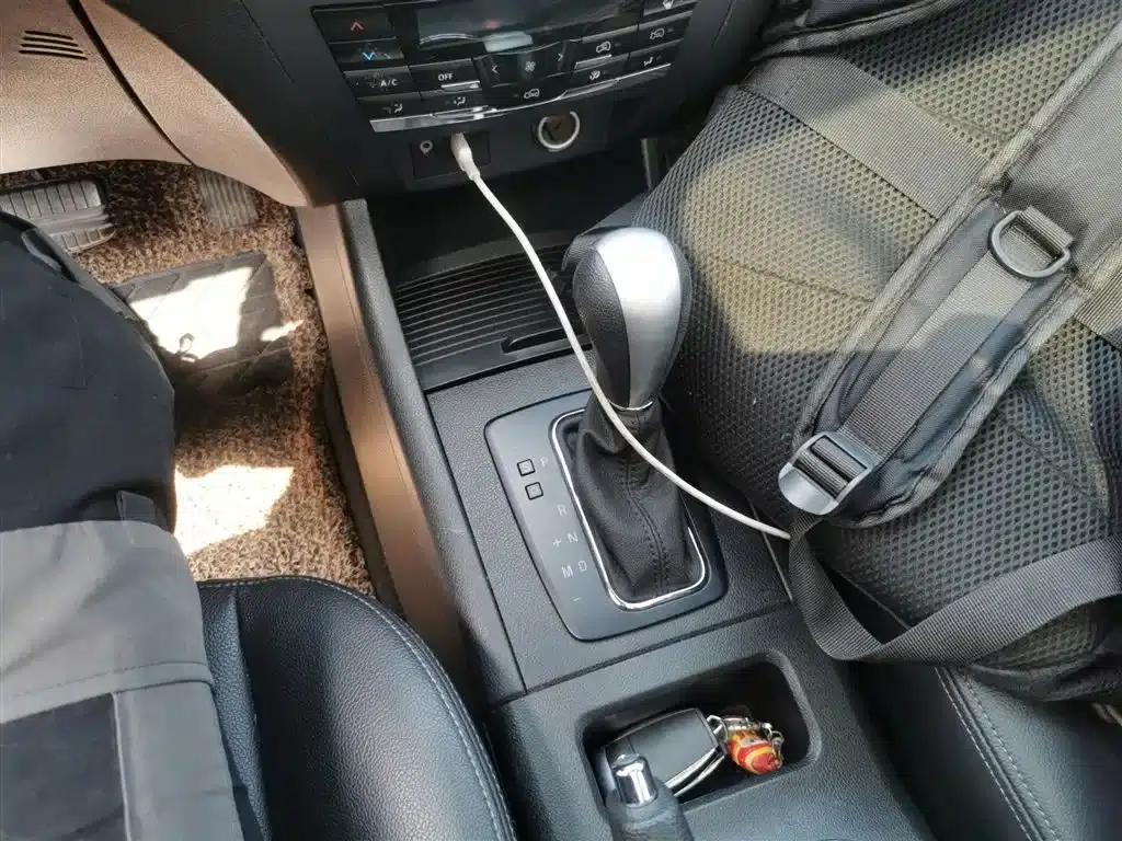 2015 Senova X65 2.0T Automatic Elite — миниатюра 14