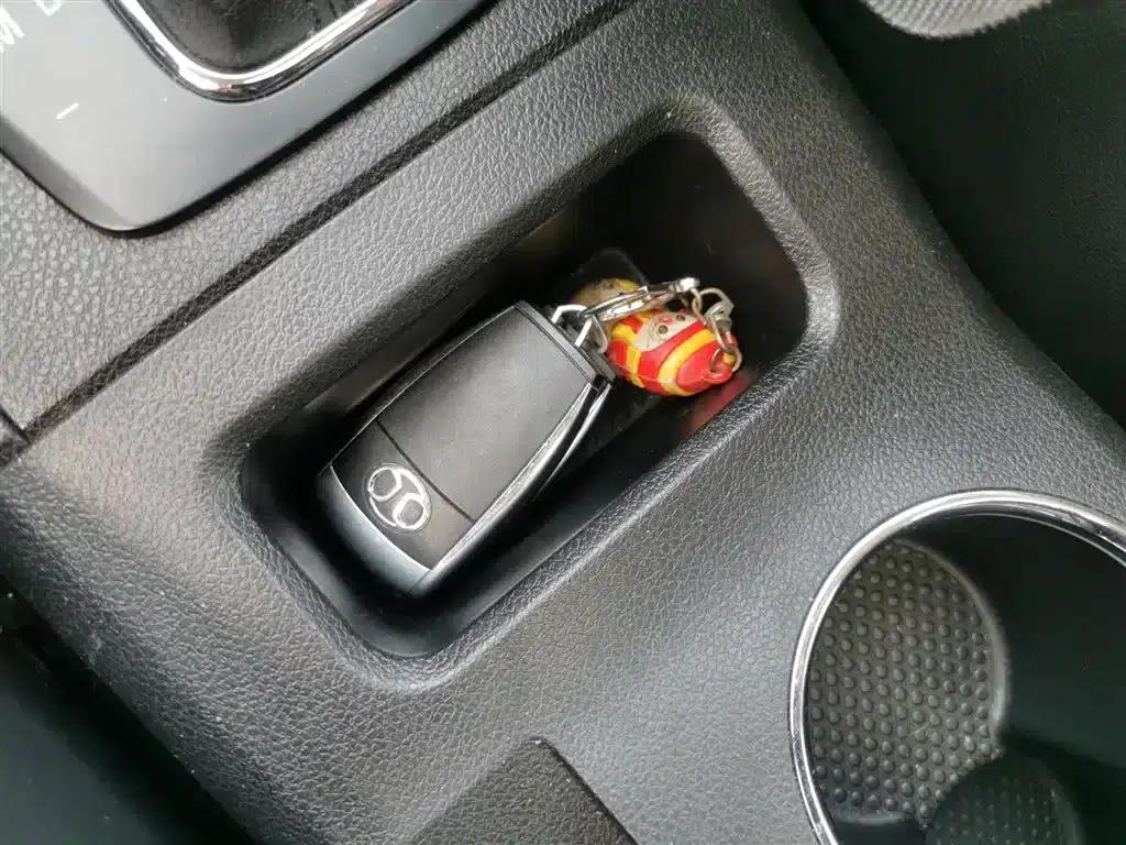 2015 Senova X65 2.0T Automatic Elite — миниатюра 9