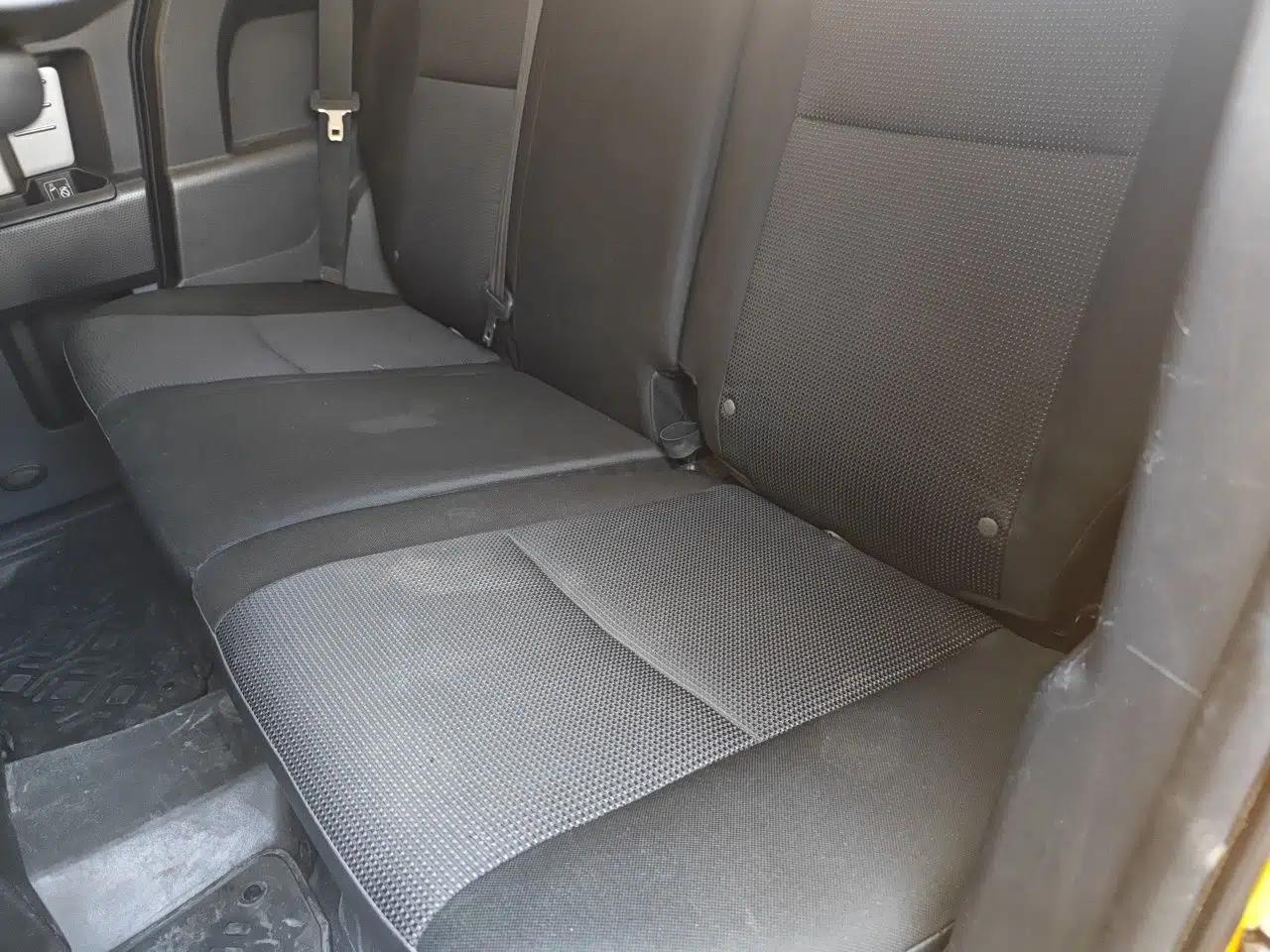 Toyota FJ Cruiser 2013 4.0L — миниатюра 18