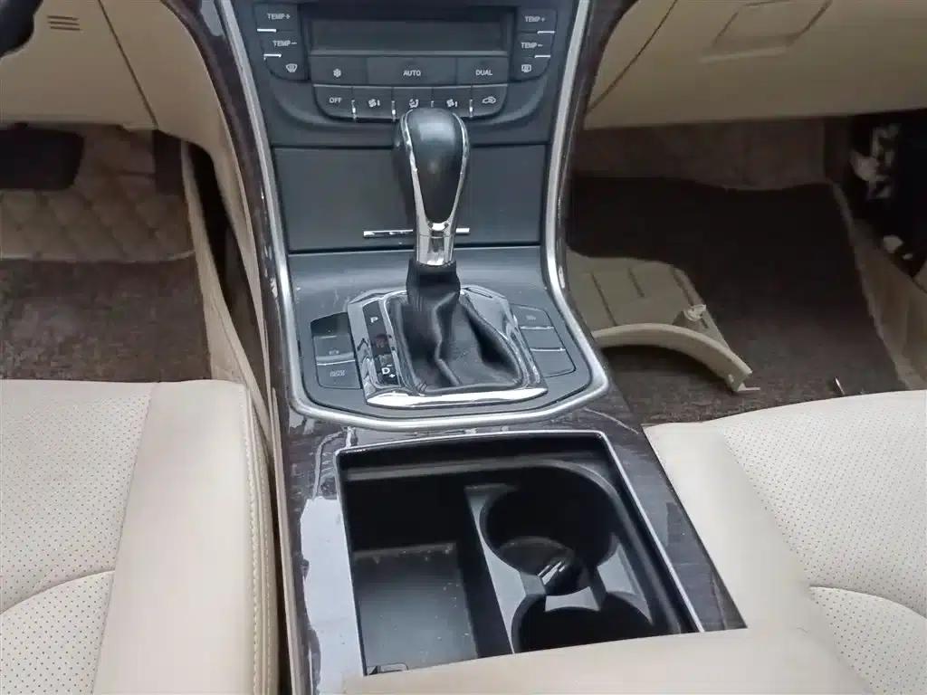 Ruicheng 2014 1.8T Automatic Elite Anniversary Edition (National IV Emission Standard) — миниатюра 10