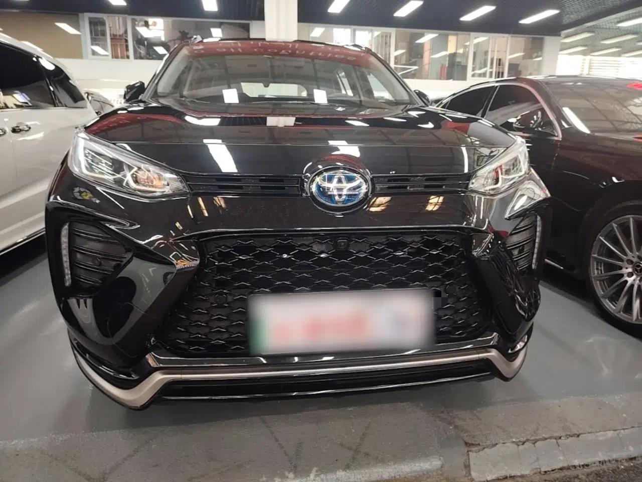 Toyota Wildlander New Energy 2023 High-Performance Edition 2.5L Four-Wheel Drive GT Version — миниатюра 2