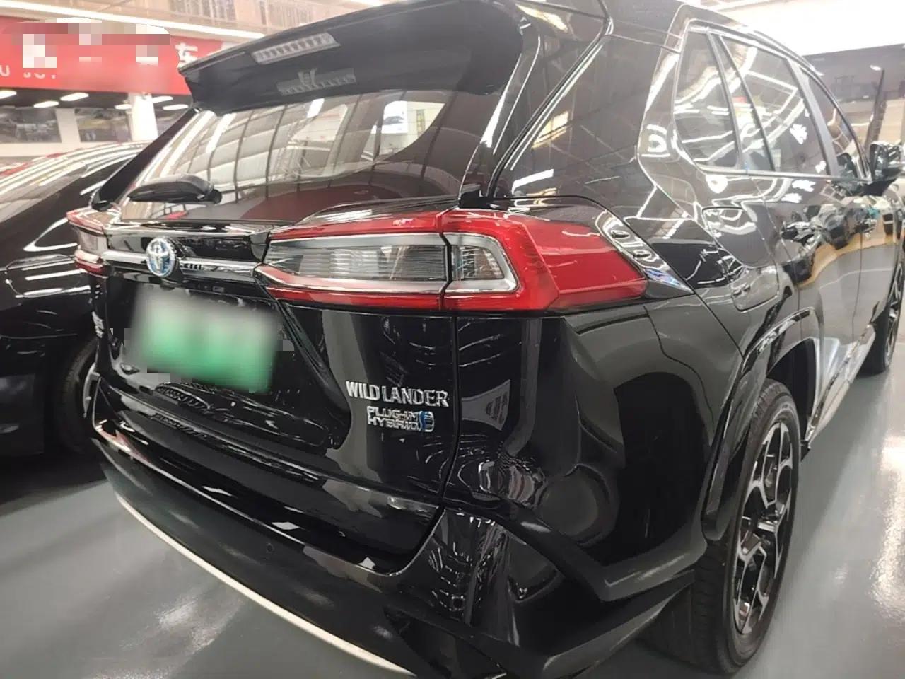 Toyota Wildlander New Energy 2023 High-Performance Edition 2.5L Four-Wheel Drive GT Version — миниатюра 6