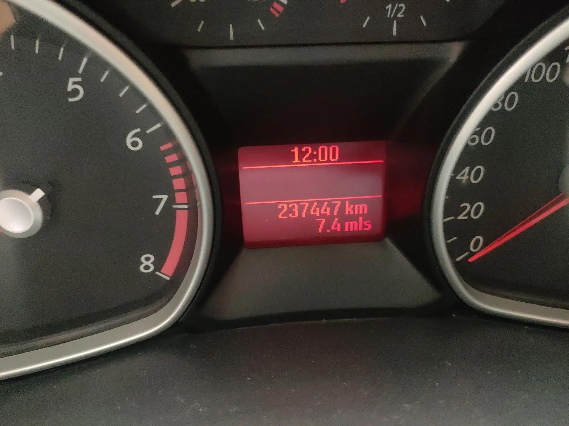 Ford S-MAX 2008 2.3L 7-Seater Luxury Version — миниатюра 13