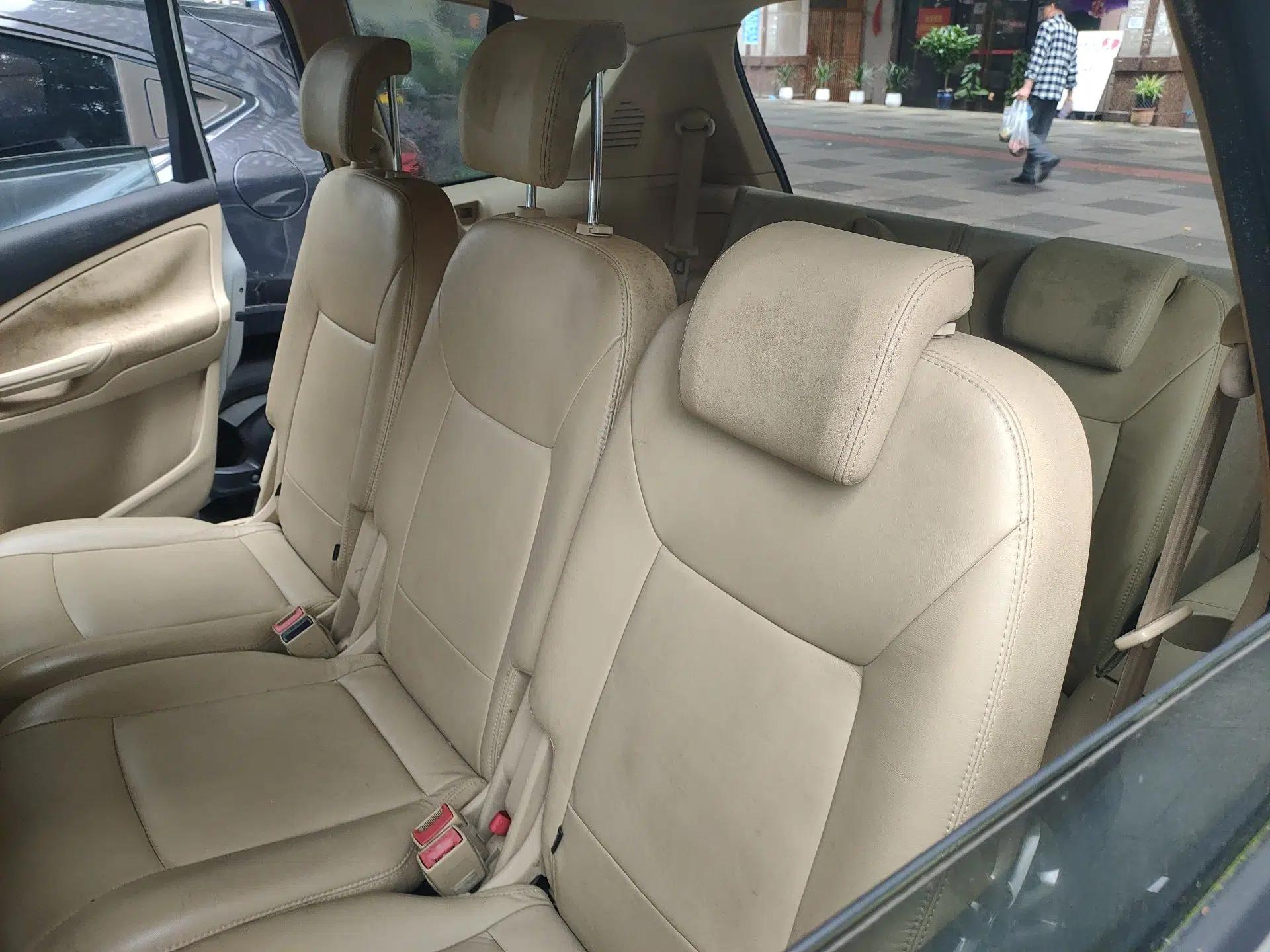 Ford S-MAX 2008 2.3L 7-Seater Luxury Version — миниатюра 18