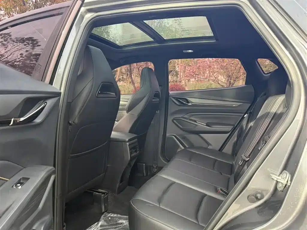 Changan Oushang X5 PLUS 2023 Facelift 1.5T DCT Pioneer Edition — миниатюра 19