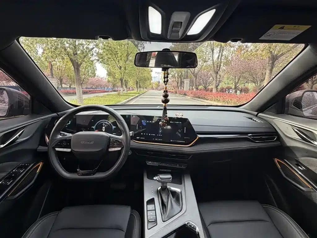 Changan Oushang X5 PLUS 2023 Facelift 1.5T DCT Pioneer Edition — миниатюра 21