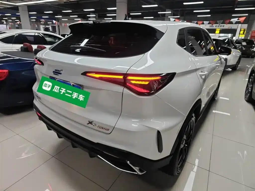 Changan Oushang X5 PLUS 2023 1.5T DCT Premium Edition — миниатюра 7