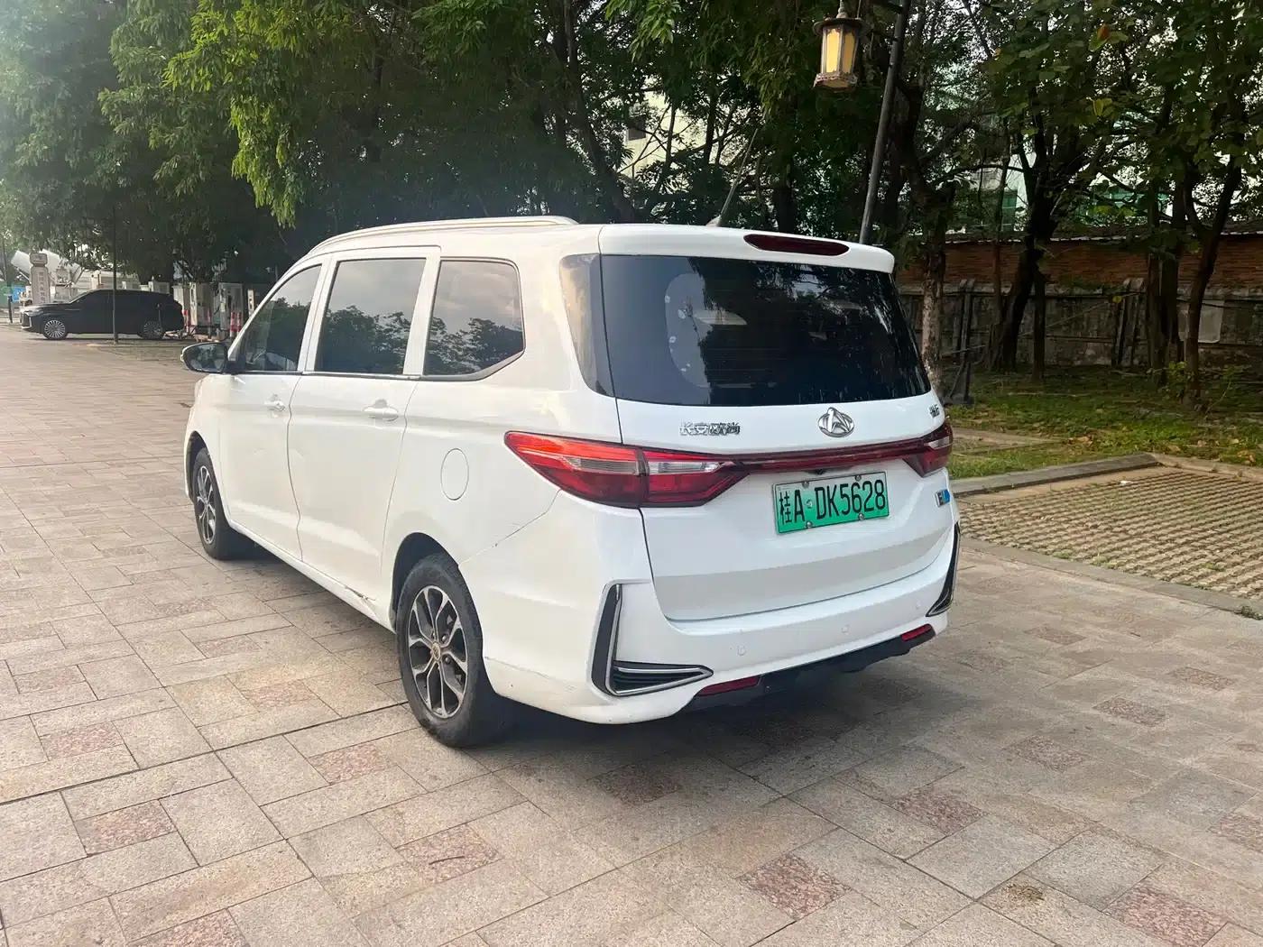 Changan Oushang A600EV 2021 EV — миниатюра 11