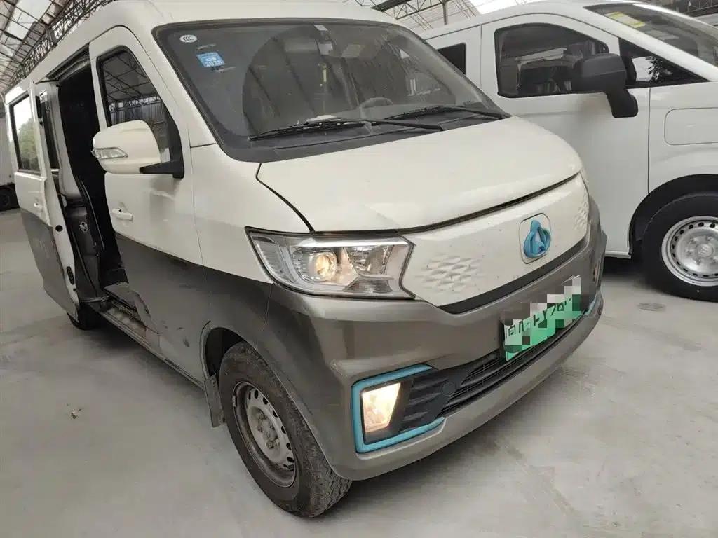 Crossstar V7 EV 2024 Model, 316km/h, Luxury 7-Seater with Double Doors — миниатюра 22