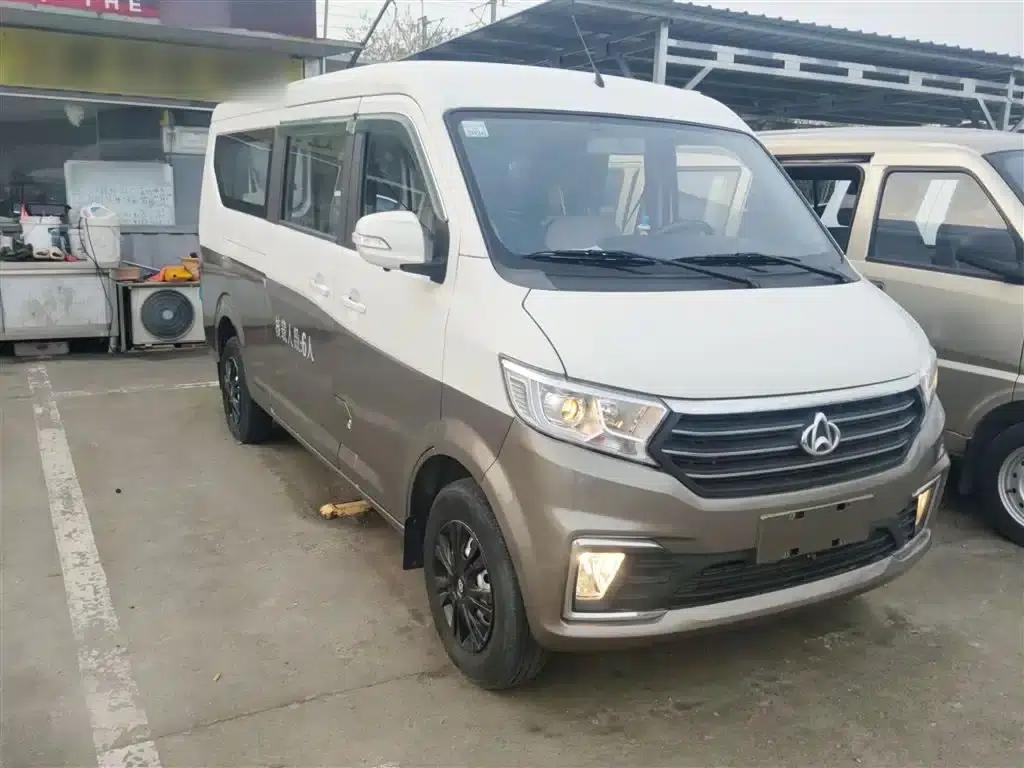 Crossstar V5 2022 1.5L Comfort 5-7 Seat Bus JL473QH — миниатюра 4