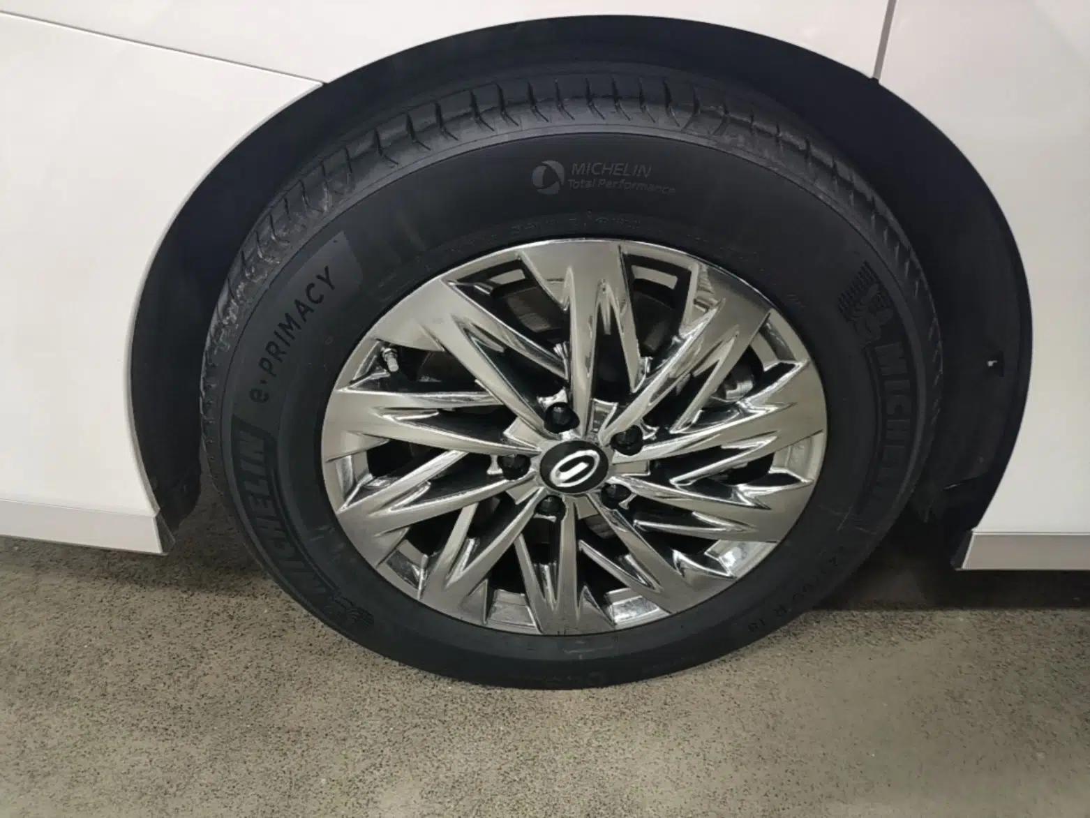 GAC Trumpchi Xiangwang M8 2025 Kunkun Series Ultra First-Class Cabin — миниатюра 10