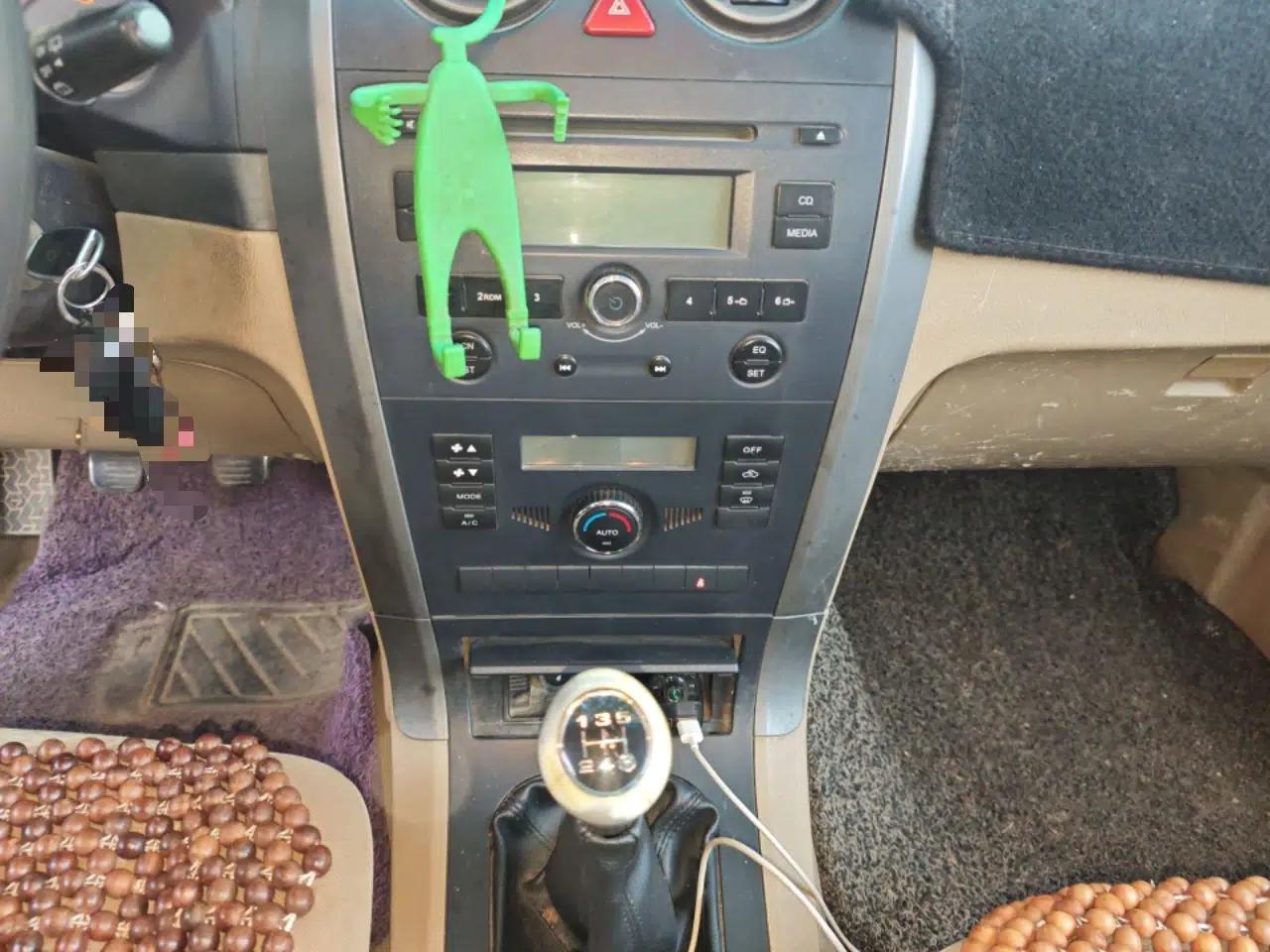 Haval H3 2010 Ruiyi Edition 2.0L Elite Model — миниатюра 14