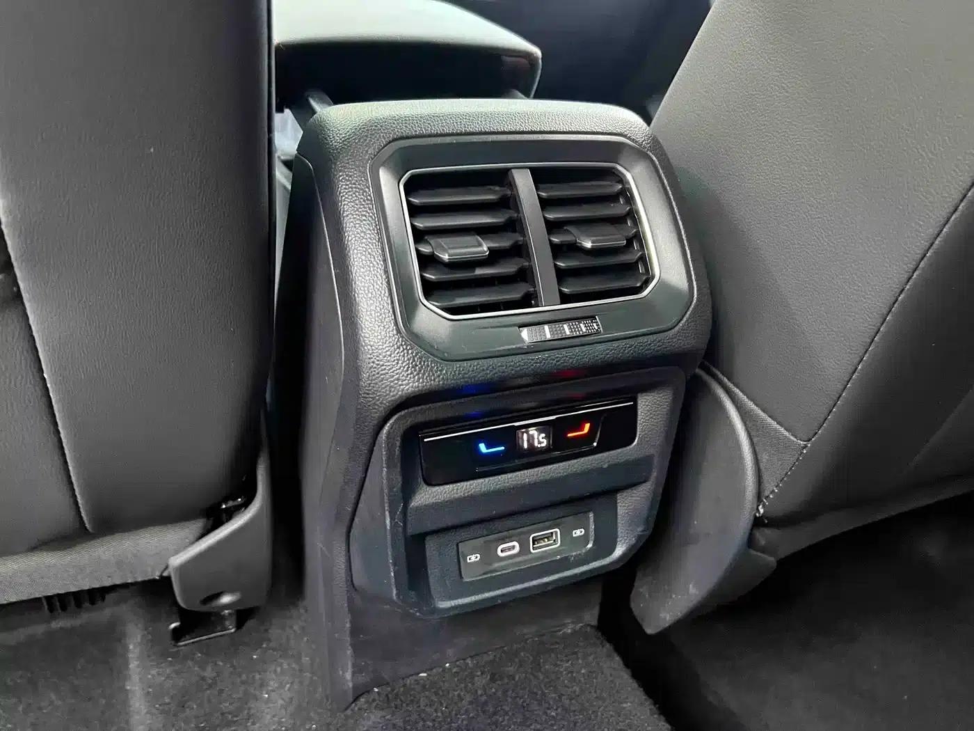 Tiguan X 2022 330TSI 2WD Premium Edition — миниатюра 11