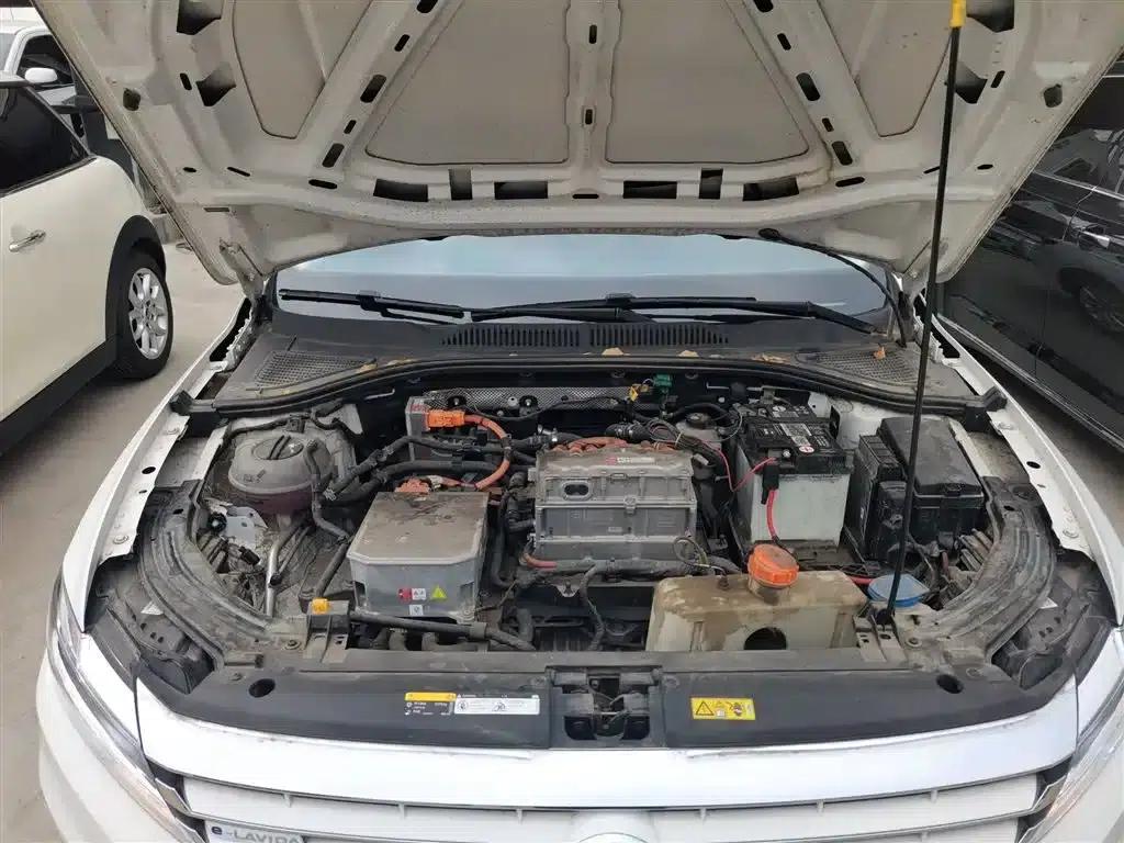 2019 Volkswagen Lavida EV Premium Edition — миниатюра 20