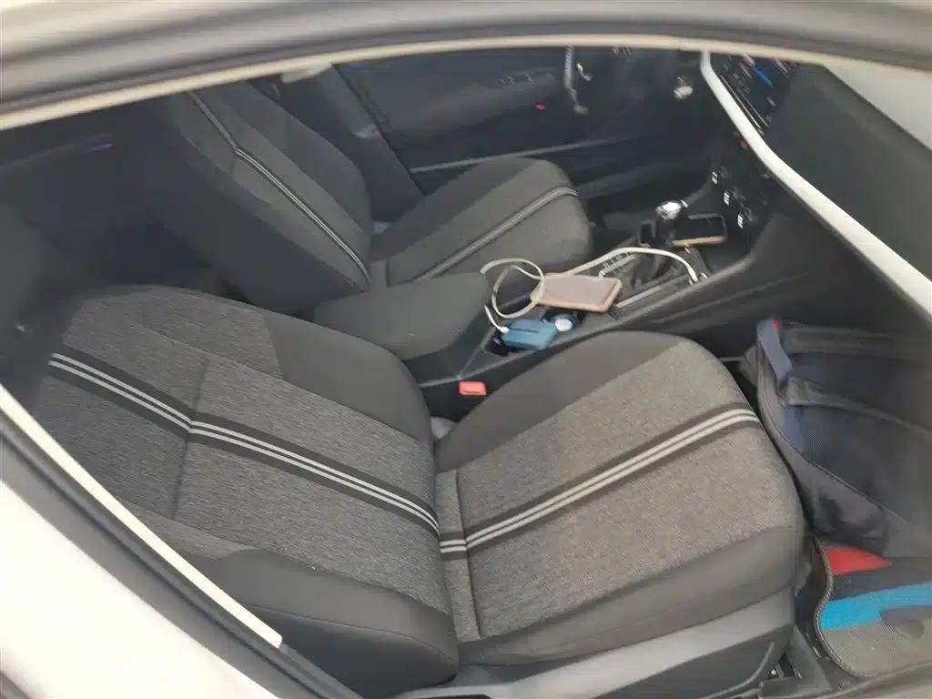 2019 Volkswagen Lavida EV Premium Edition — миниатюра 25