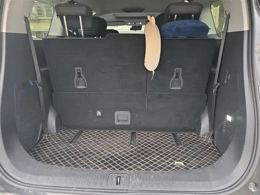 Maxus G90 2022 2.0T Galaxy 7-seater Edition — миниатюра 4