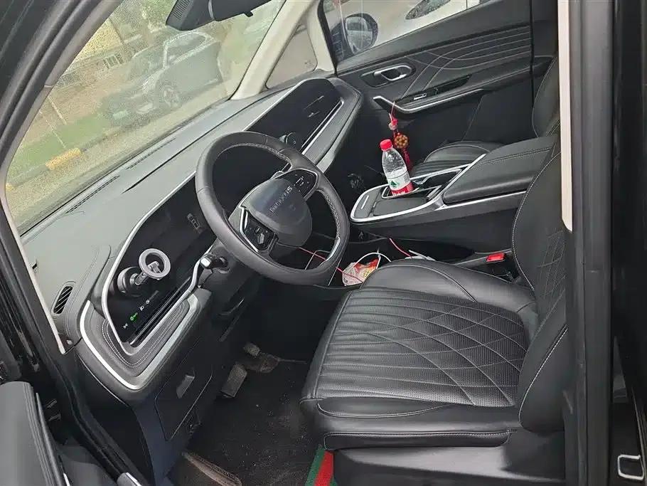 Maxus G90 2022 2.0T Galaxy 7-seater Edition — миниатюра 9