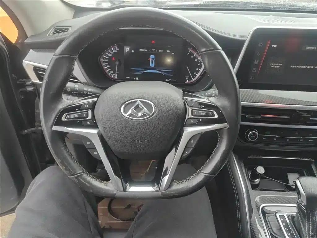 SAIC MAXUS D90 2017 2.0T Automatic 4WD Sirius — миниатюра 7