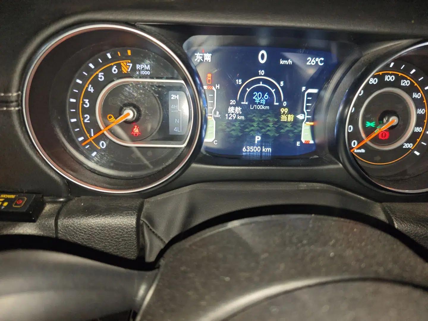 Jeep Gladiator 2022 3.6L Pioneer Edition — миниатюра 13
