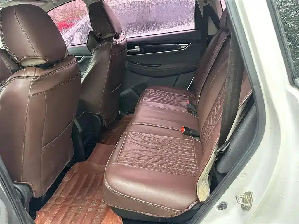 Fengxing T5 2020 1.6L Manual Comfort Model (China VI Emission Standard) — миниатюра 3