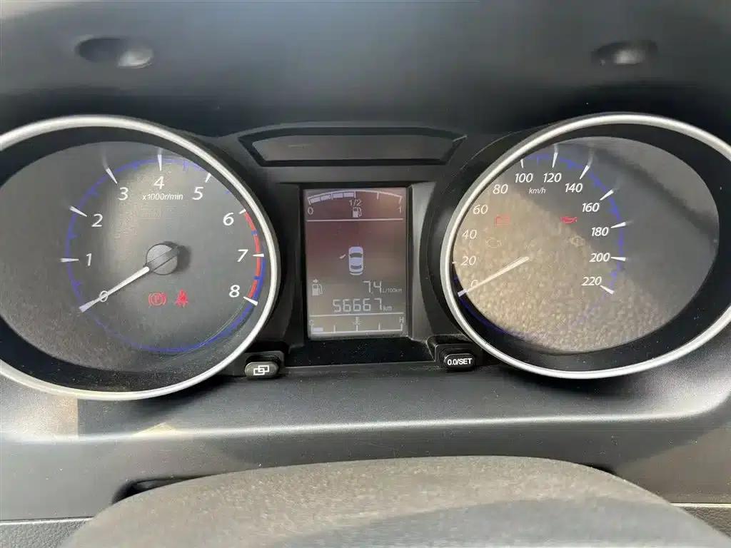 Jingyi X3 2017 1.5L Manual Comfort Model — миниатюра 13