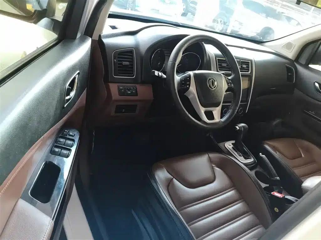 Fengxing SX6 2016 1.6L CVT Luxury Edition — миниатюра 16