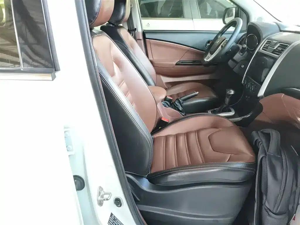 Fengxing SX6 2016 1.6L CVT Luxury Edition — миниатюра 25
