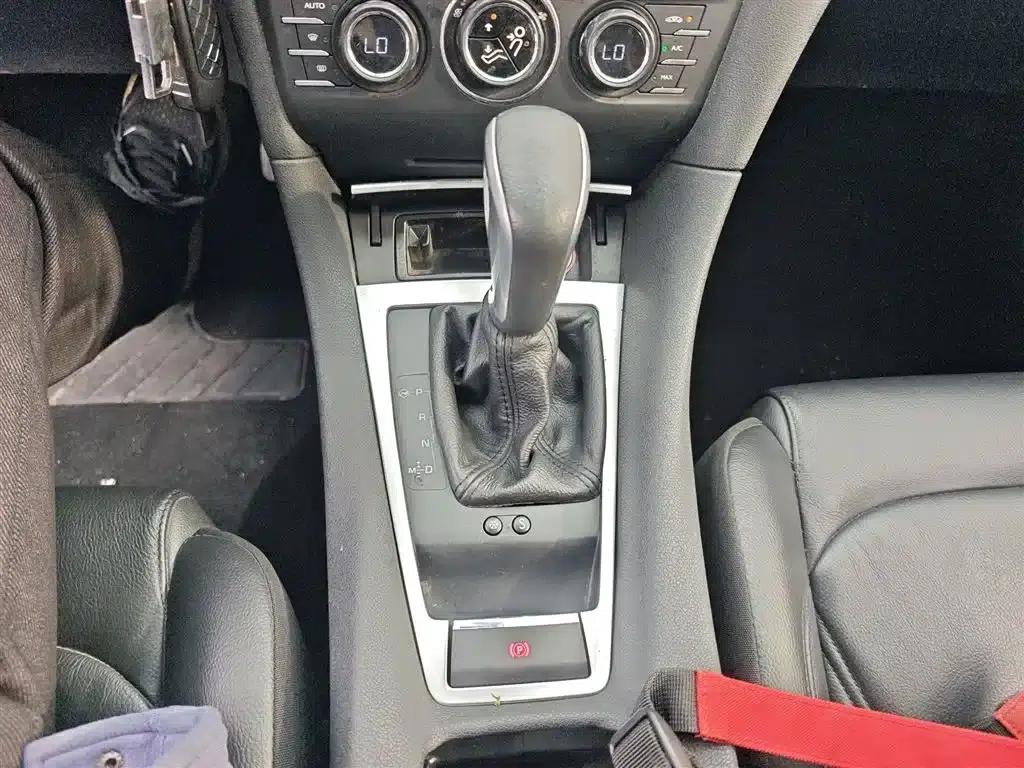 DS 5LS 2015 1.6T Elegant Edition THP160 — миниатюра 10