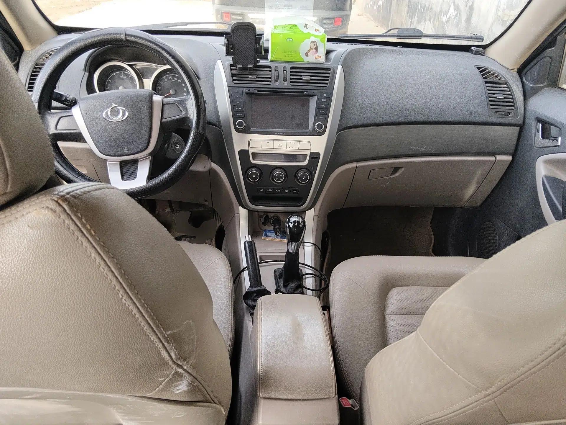 Geely Auto GX7  — миниатюра 10