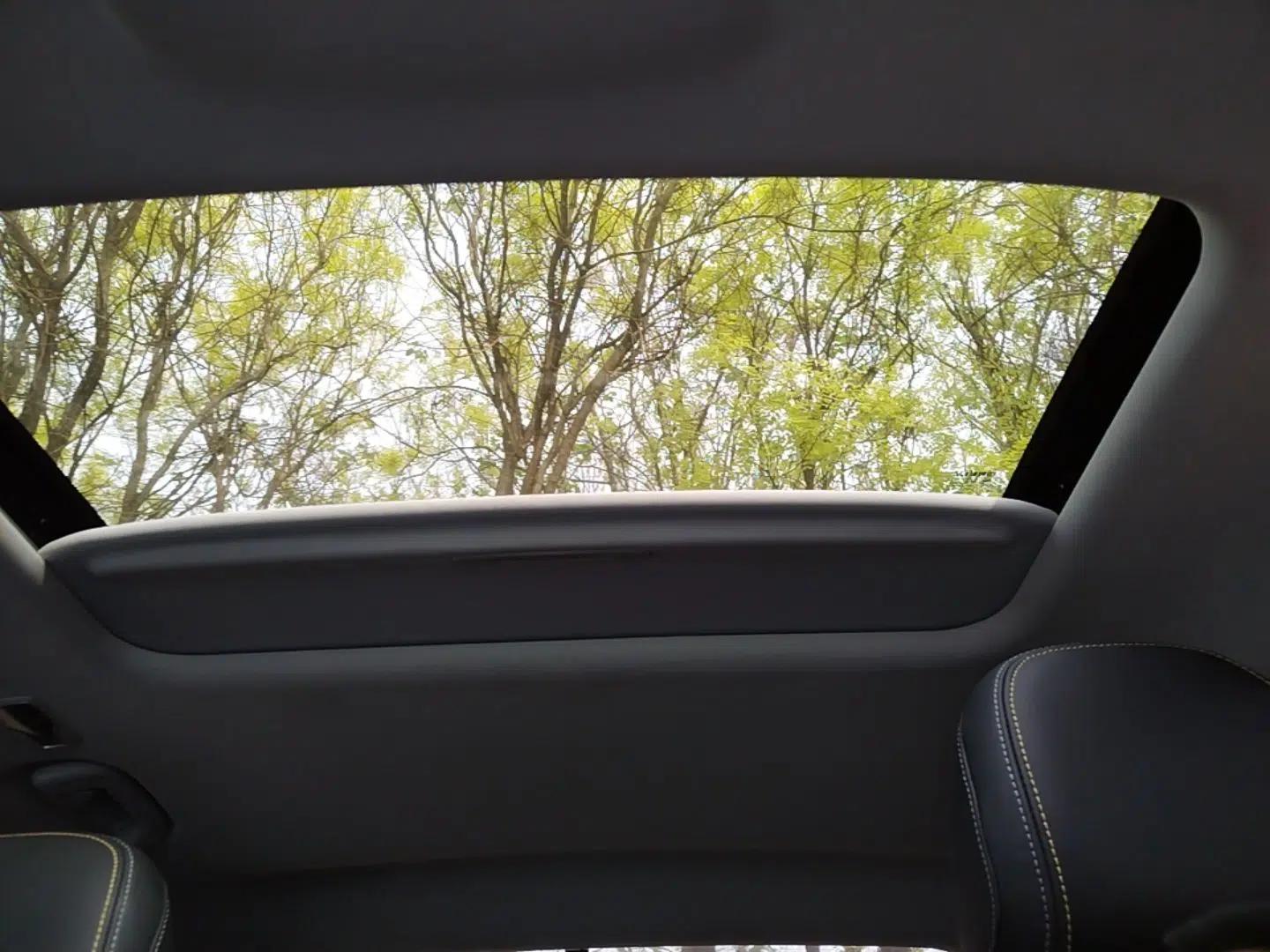 Geely Auto Emgrand L HiP 2024 Longteng Edition 1.5TD-DHT Pro 100KM Superior Model — миниатюра 20