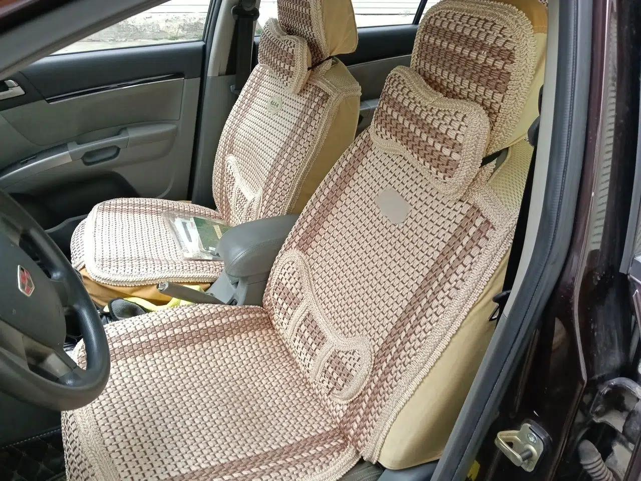 Geely Auto Classic Emgrand 2013 Sedan 1.5L Manual Entry-Level Model — миниатюра 16