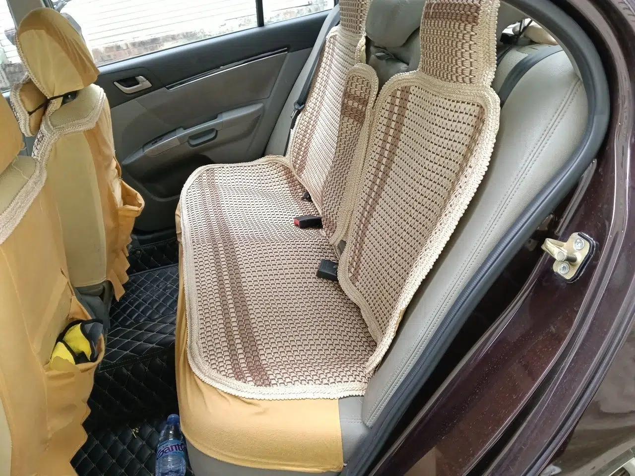 Geely Auto Classic Emgrand 2013 Sedan 1.5L Manual Entry-Level Model — миниатюра 18