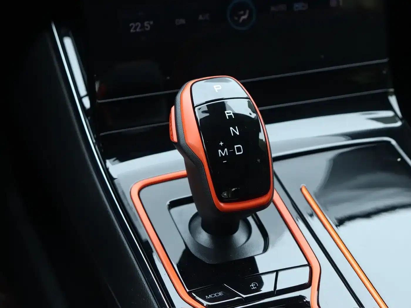 Rich 7 2023 Tiger Roar 2.3T Automatic Four-Wheel Drive Diesel Flagship Model M9T — миниатюра 16