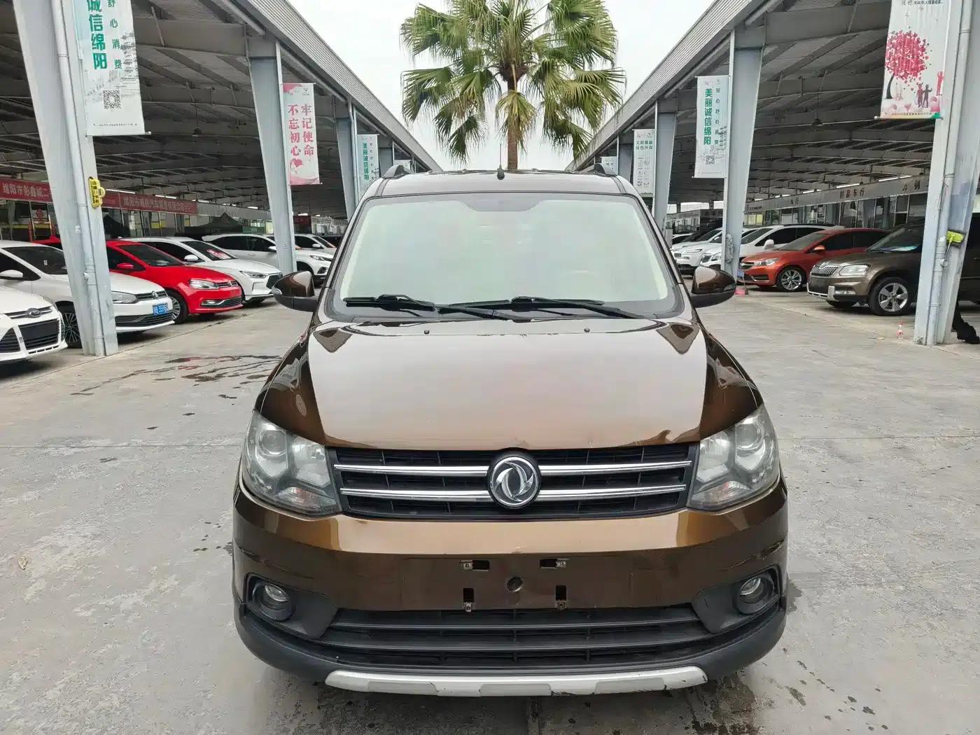 Fengguang 360 2015 Model 1.5L Manual Comfort 5-Seater National IV Emission Standard — миниатюра 3