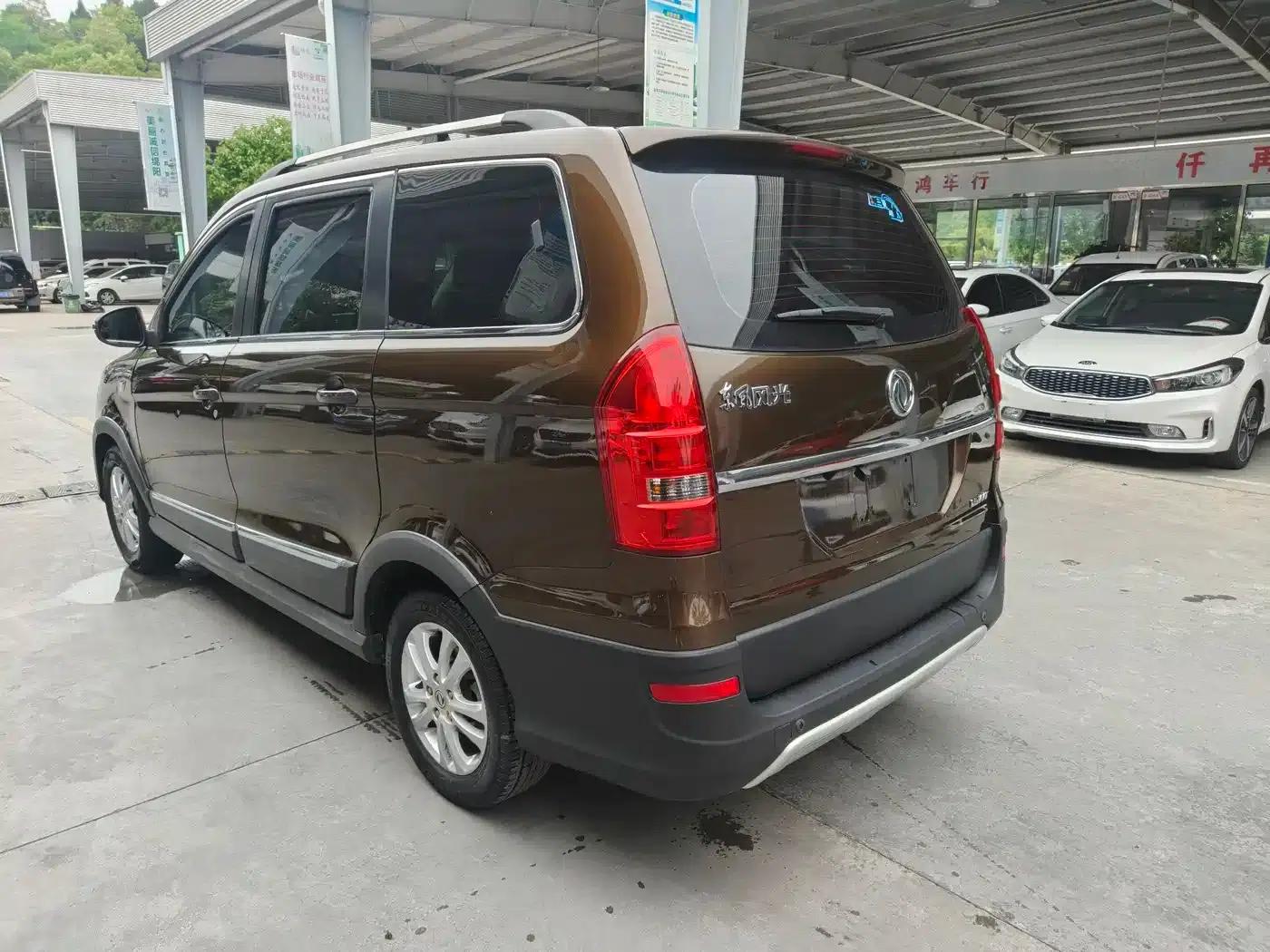 Fengguang 360 2015 Model 1.5L Manual Comfort 5-Seater National IV Emission Standard — миниатюра 5