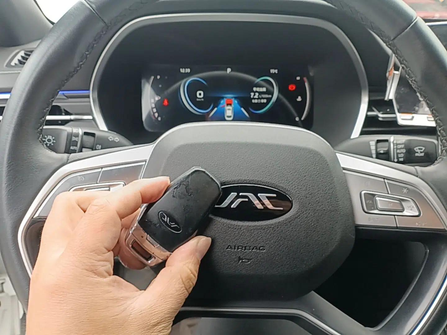 JAC A5 PLUS 2023 1.5T Automatic Prestige Model — миниатюра 12