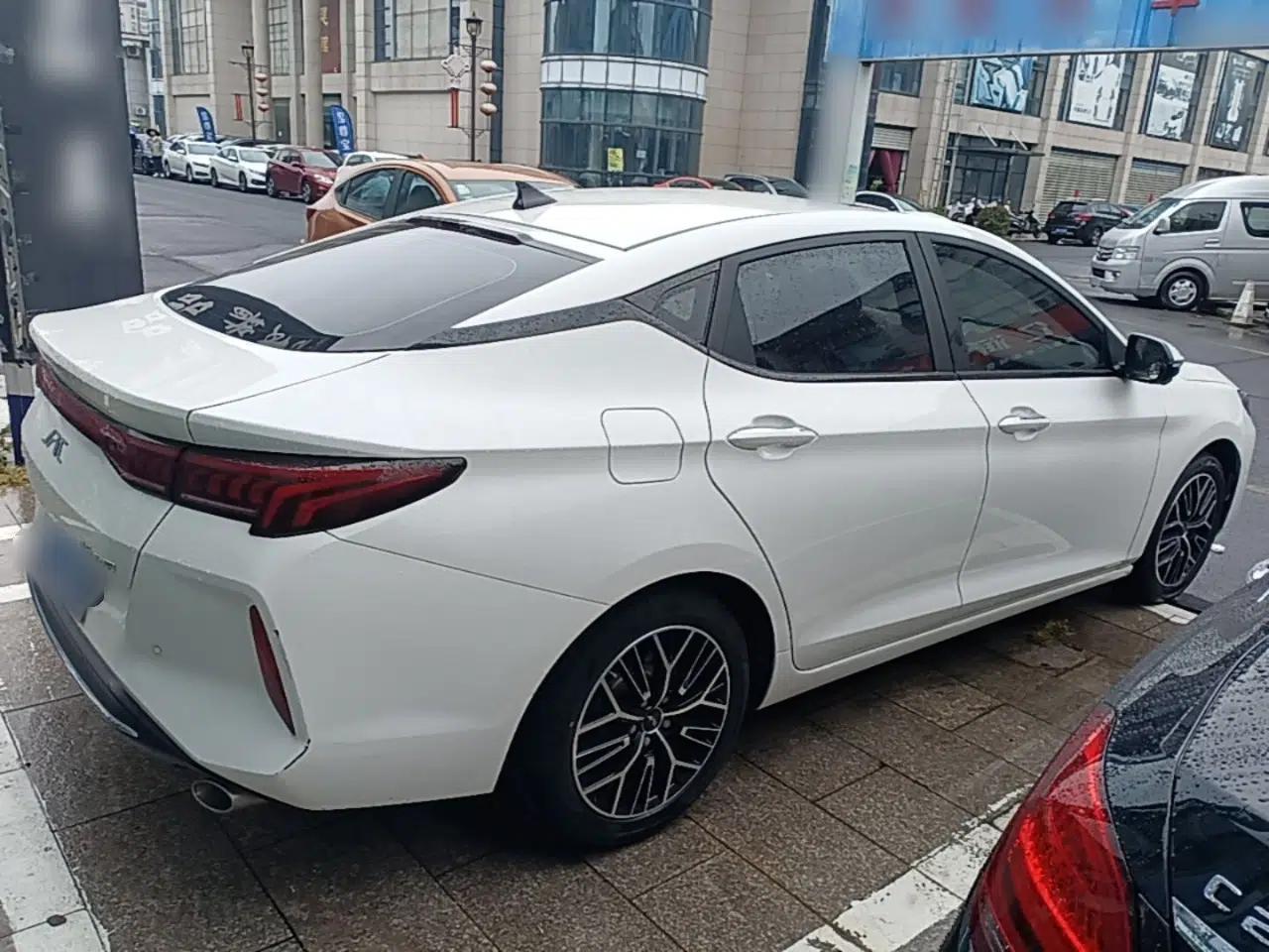 JAC A5 PLUS 2023 1.5T Automatic Prestige Model — миниатюра 6