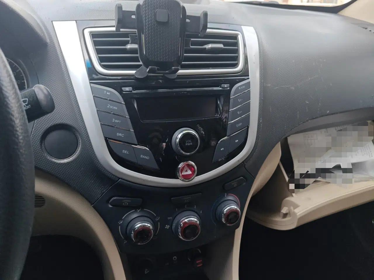 JAC Group J6 A30 2013 1.5L Manual Luxury Model China IV Standard — миниатюра 14