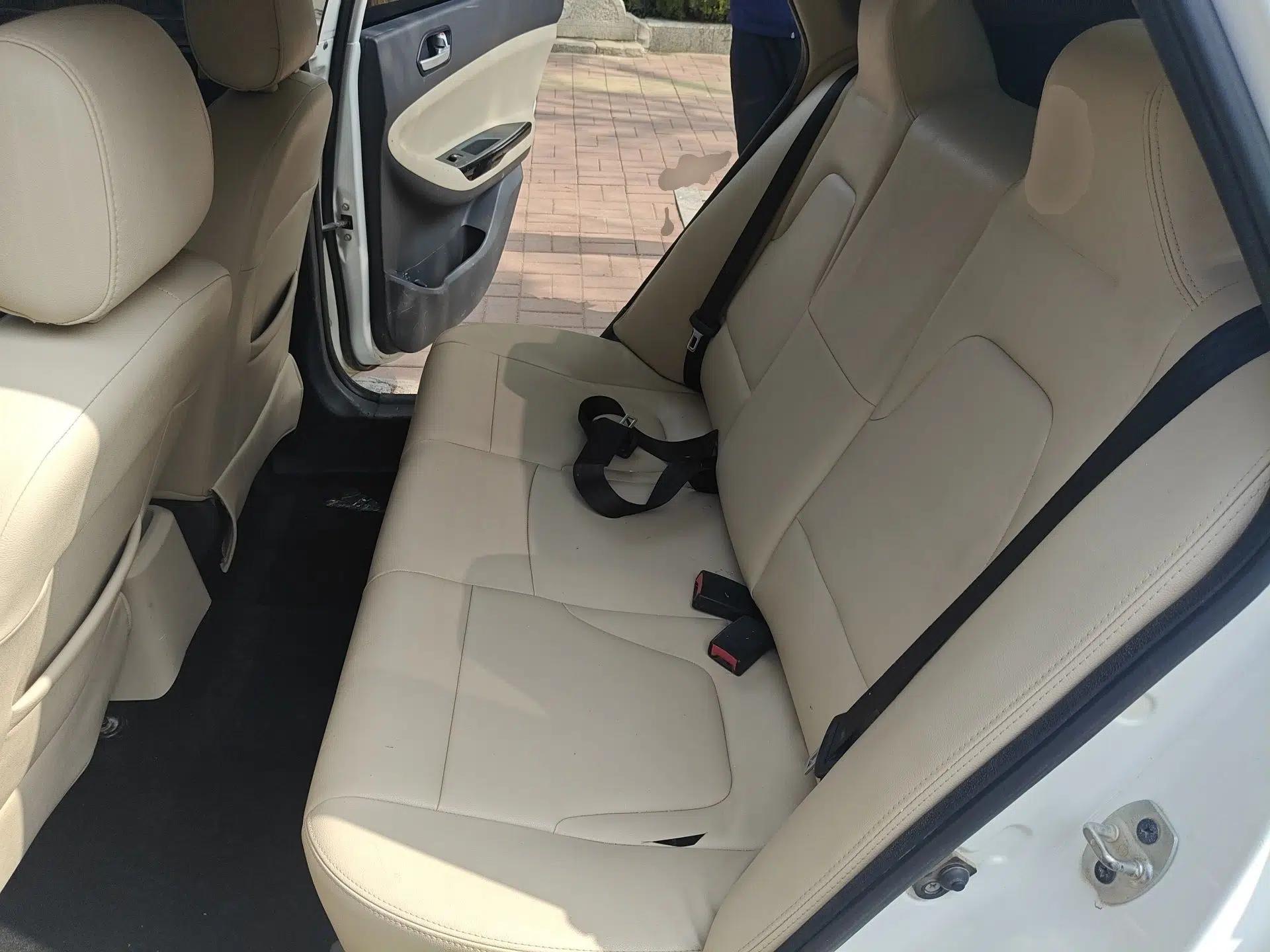 JAC Group J6 A30 2013 1.5L Manual Luxury Model China IV Standard — миниатюра 18