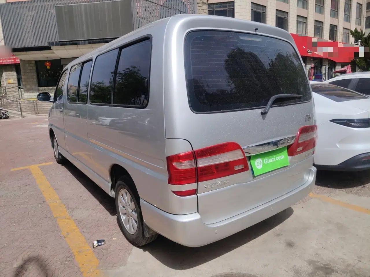 Jinbei Grace 2016 2.0L Classic Edition Luxury Long-Wheelbase 9-Seater — миниатюра 4